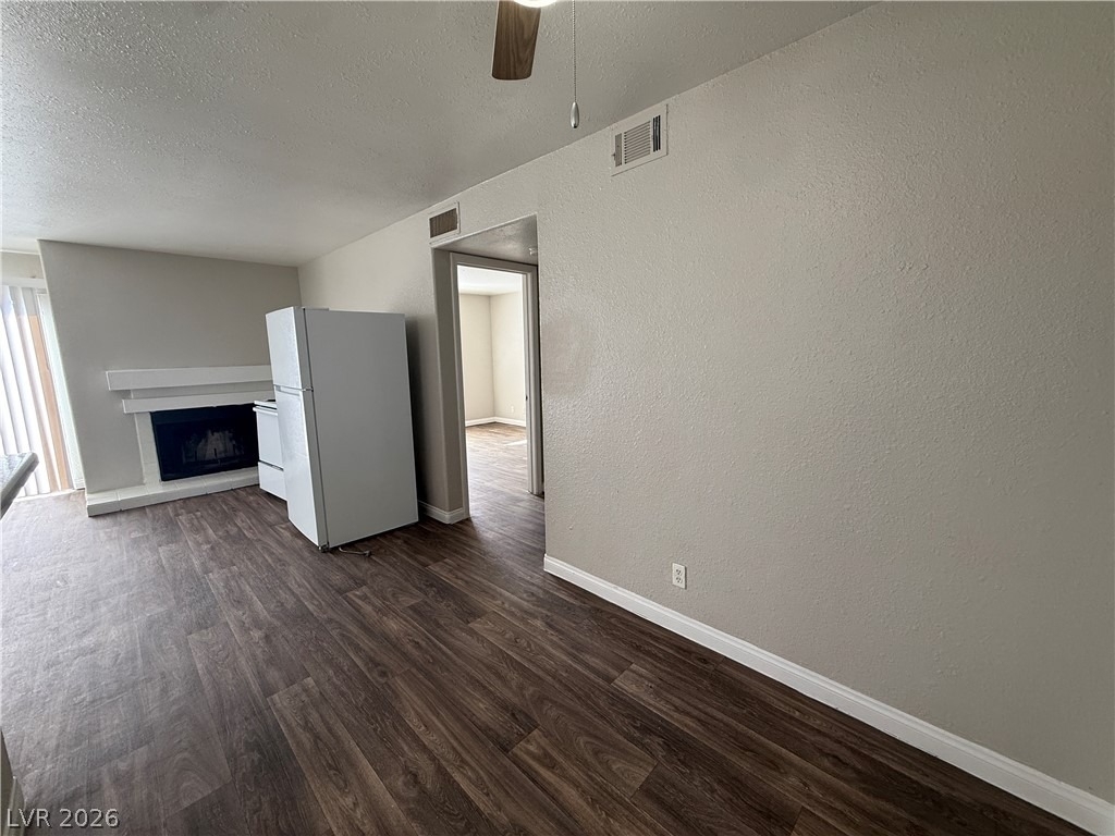 2967 Juniper Hills Boulevard - Photo 5
