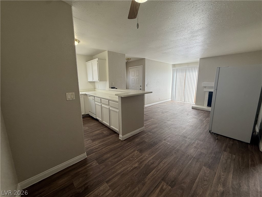 2967 Juniper Hills Boulevard - Photo 4