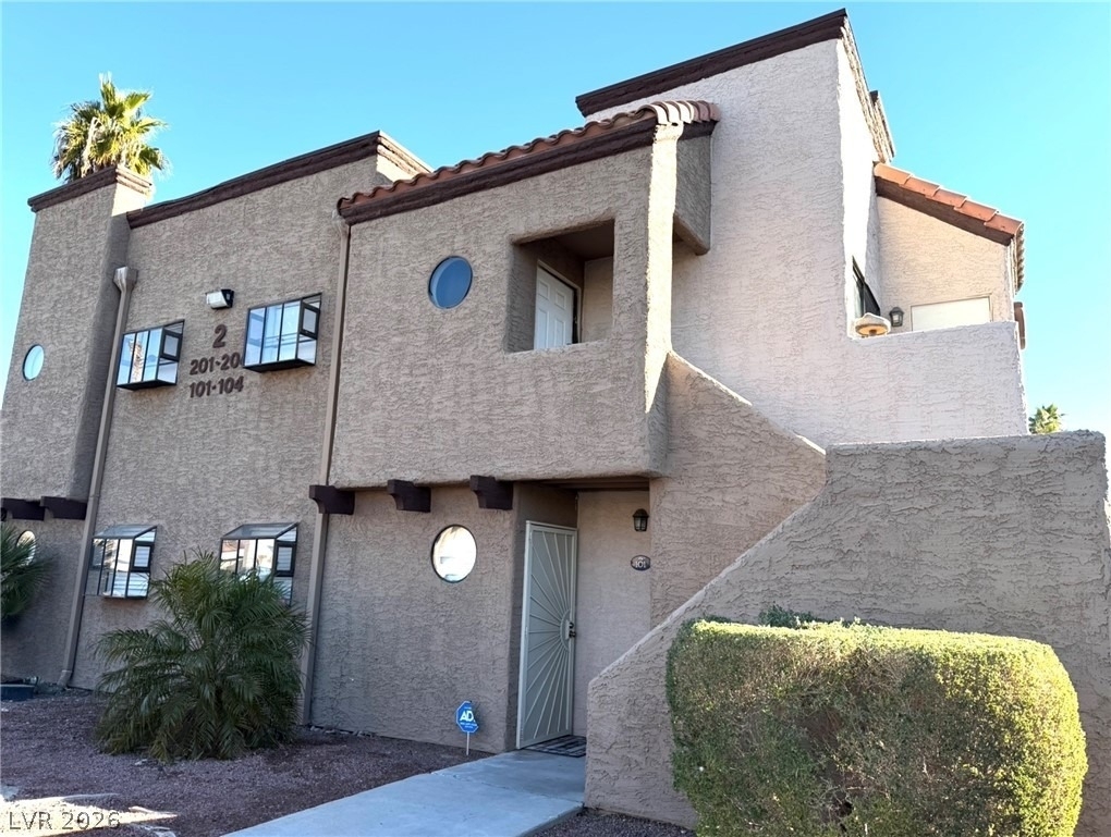 2967 Juniper Hills Boulevard - Photo 0