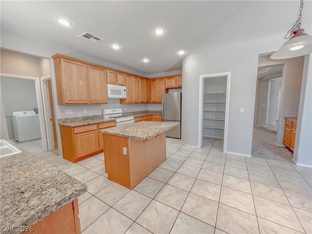 5646 Saint Elias Street - Photo 22
