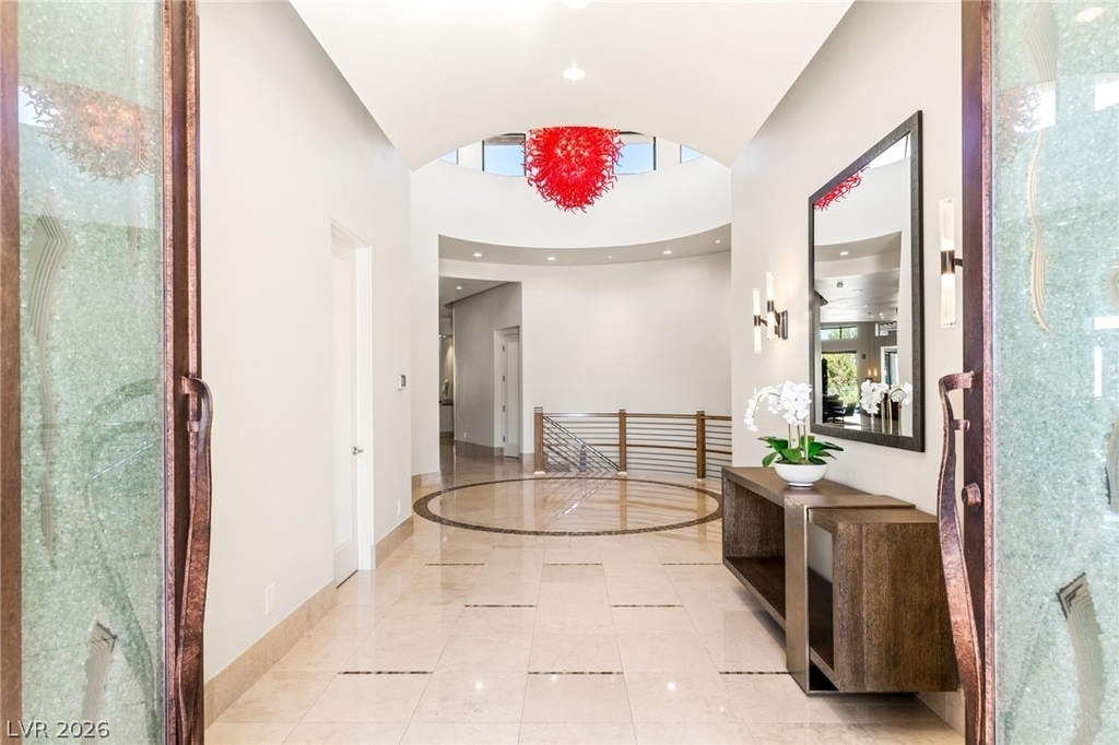 2 Castle Oaks Court - Photo 4