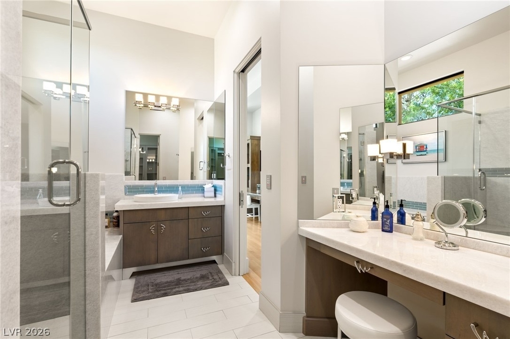 2 Castle Oaks Court - Photo 24