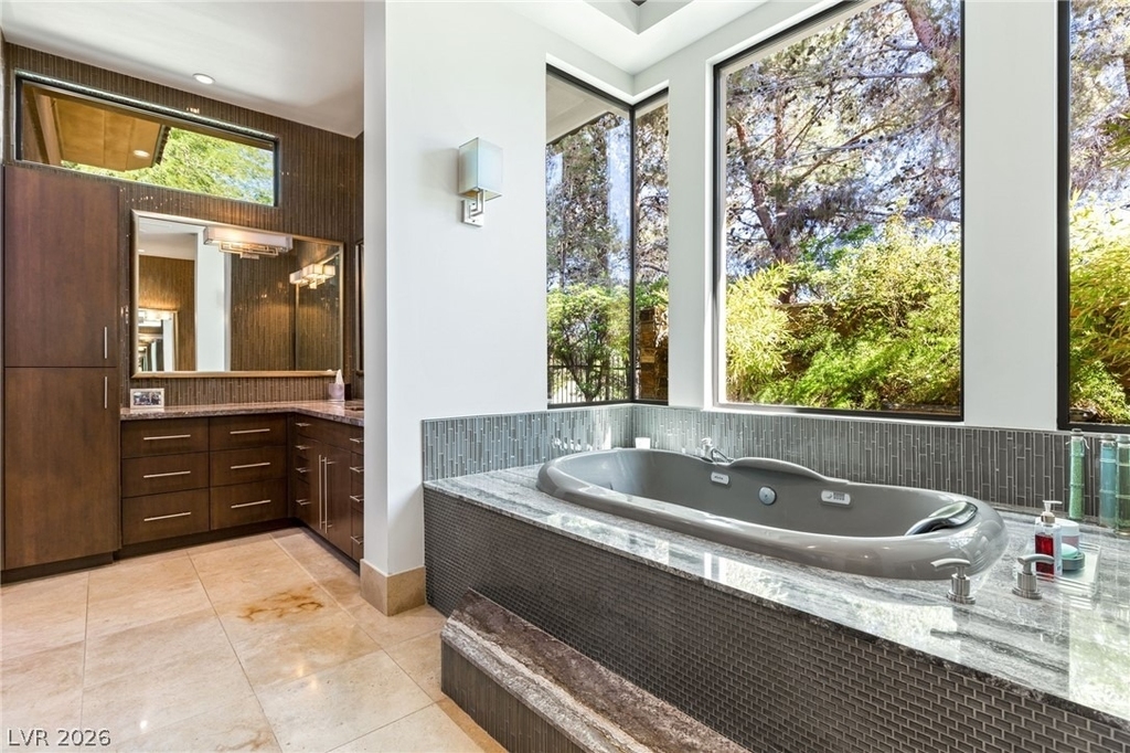2 Castle Oaks Court - Photo 31