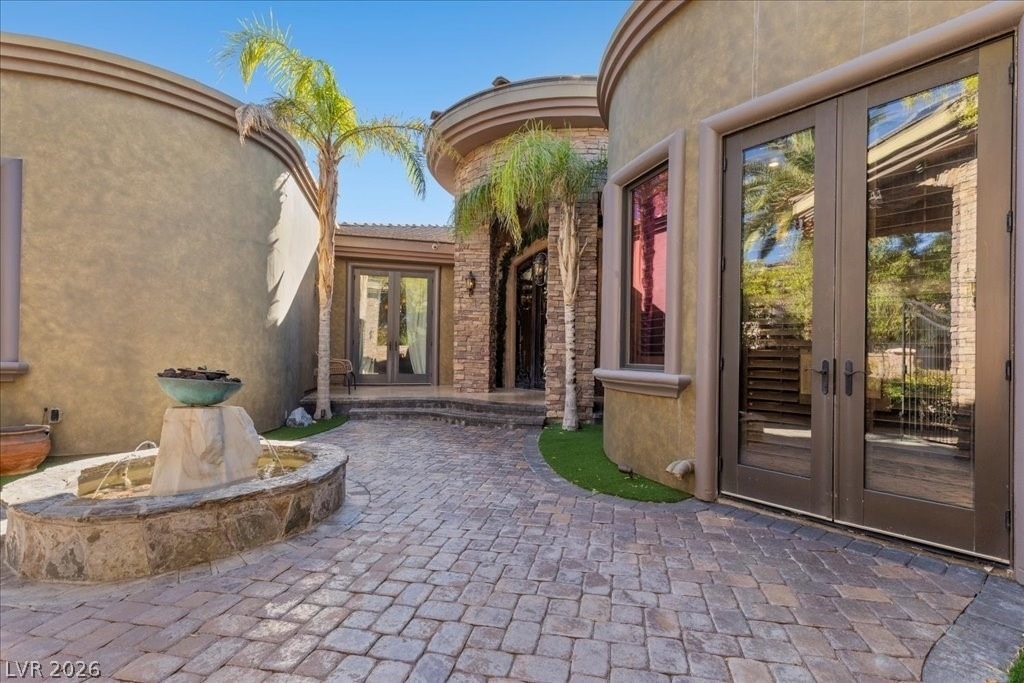 514 Mandalay Court - Photo 9