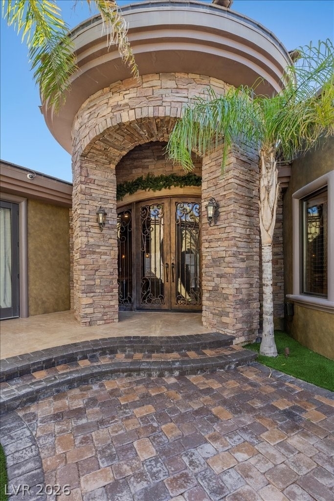 514 Mandalay Court - Photo 6