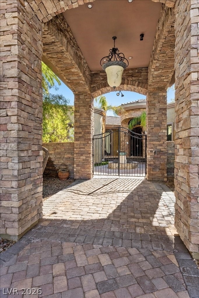 514 Mandalay Court - Photo 7