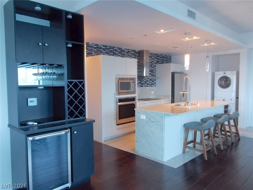 4471 Dean Martin Drive - Photo 3