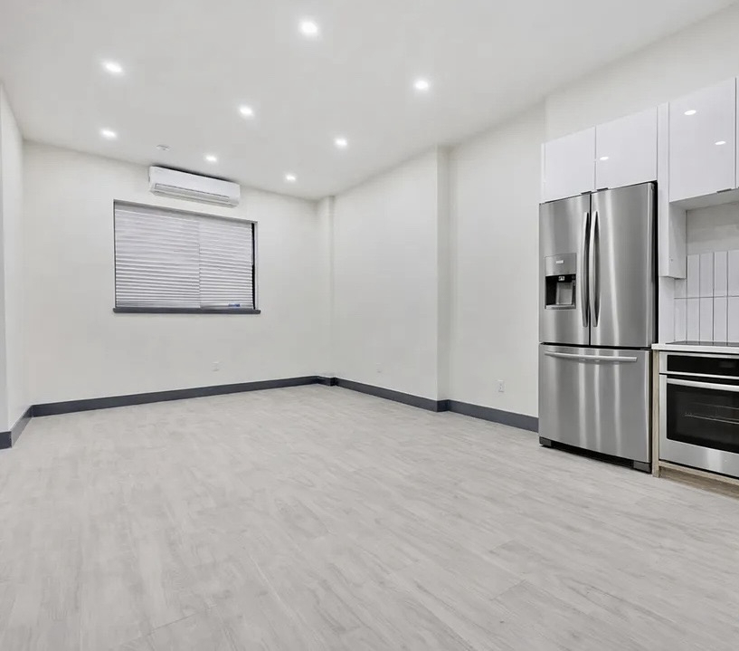 2414 Pacific Street - Photo 5