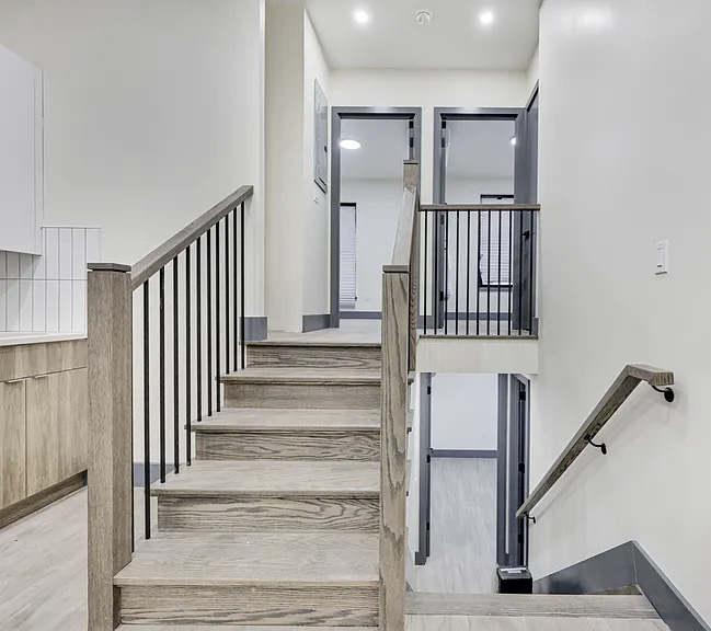 2414 Pacific Street - Photo 8
