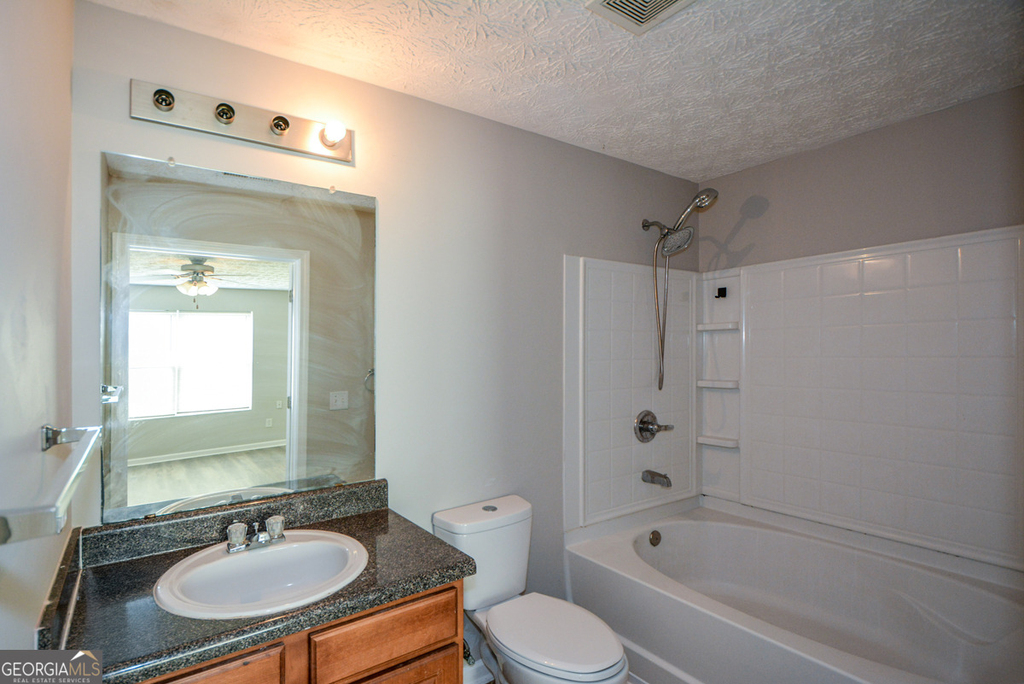 4103 Fairington Club Drive - Photo 18