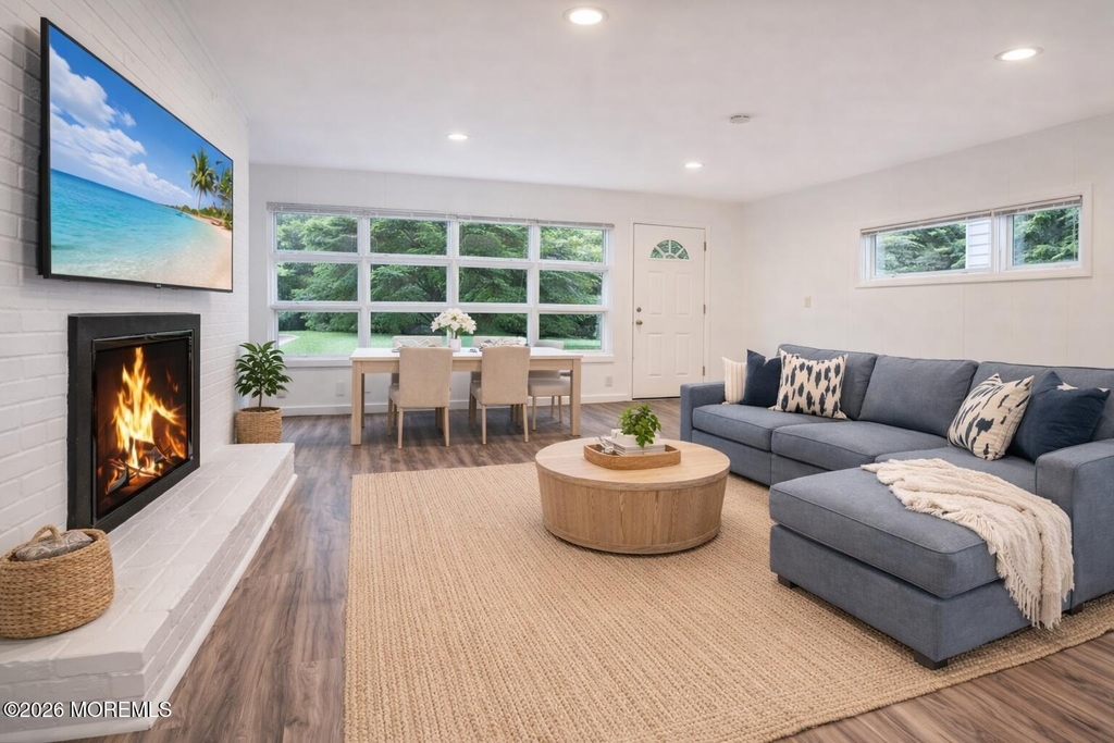 59 Lakewood Road - Photo 2