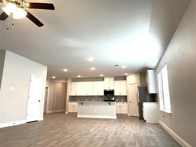 2309 Lannister Street - Photo 2