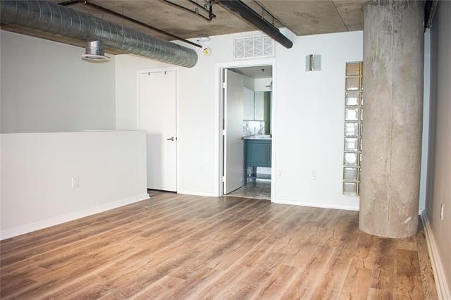 3110 Thomas Avenue - Photo 10