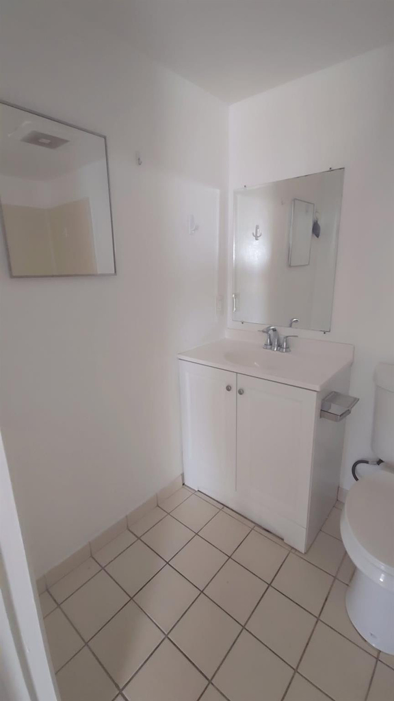 3700 N 56th Avenue - Photo 7