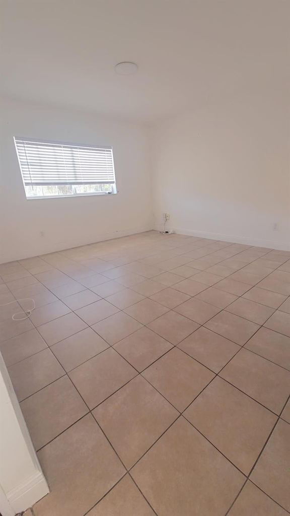 3700 N 56th Avenue - Photo 3