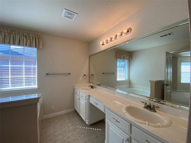 1835 Woodchase Drive - Photo 8