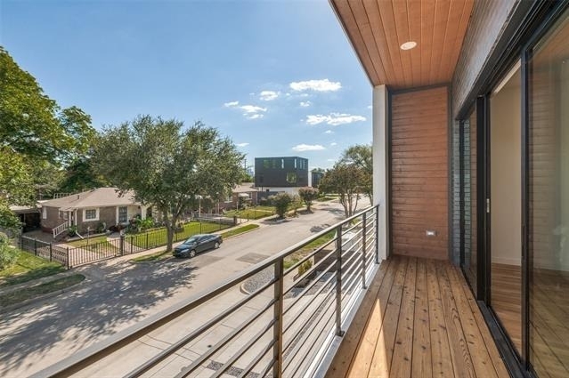 4525 Weldon Street - Photo 6