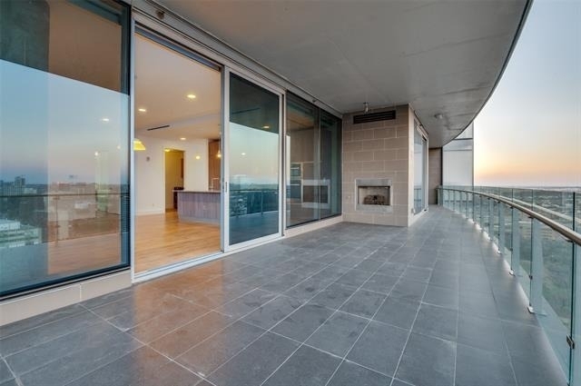 3130 N Harwood Street - Photo 20