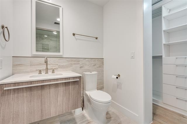 3130 N Harwood Street - Photo 15