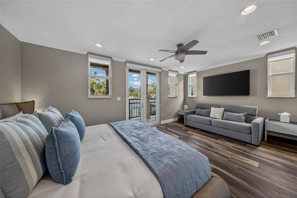 1215 Ne 1st Street - Photo 4