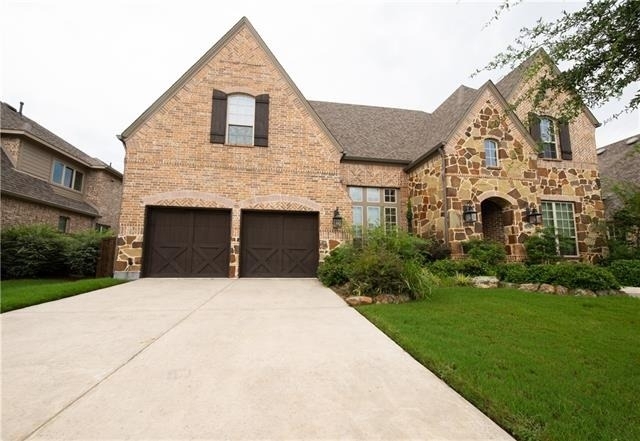 879 Grassy Shore Court - Photo 2