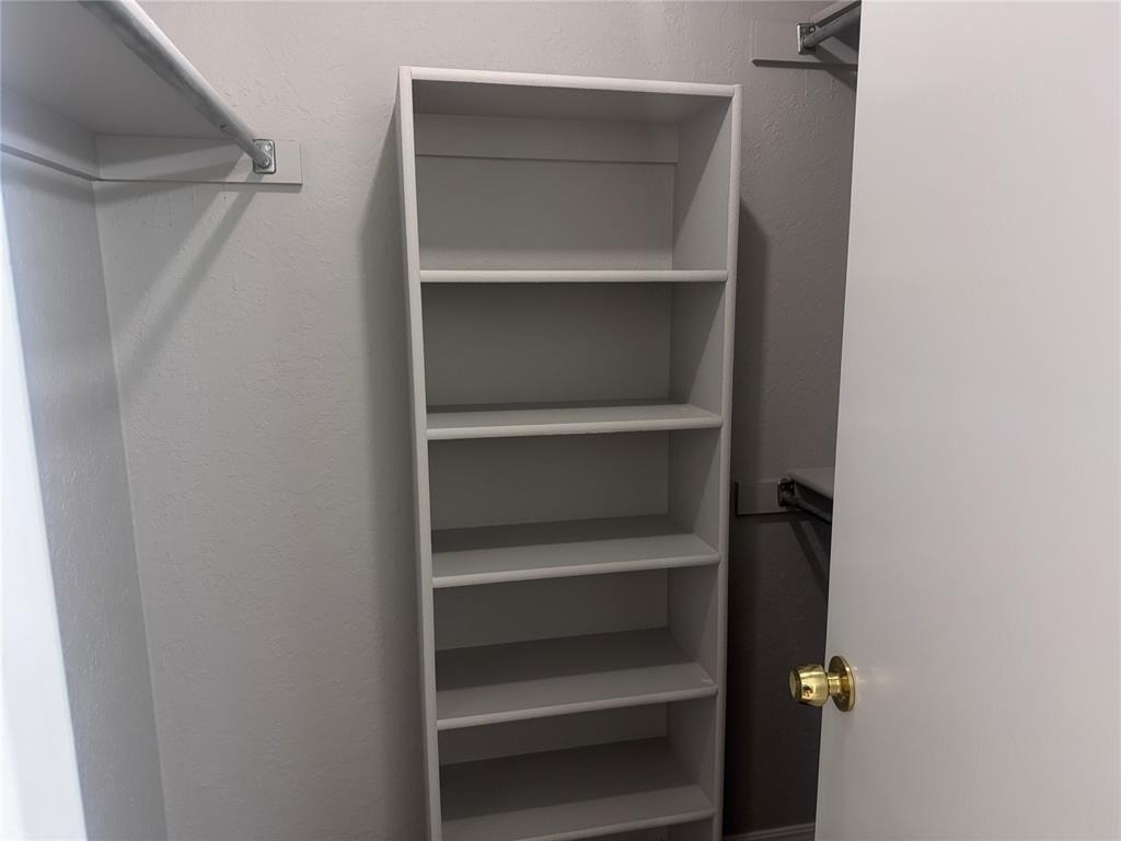 12216 Sylvester Drive - Photo 16