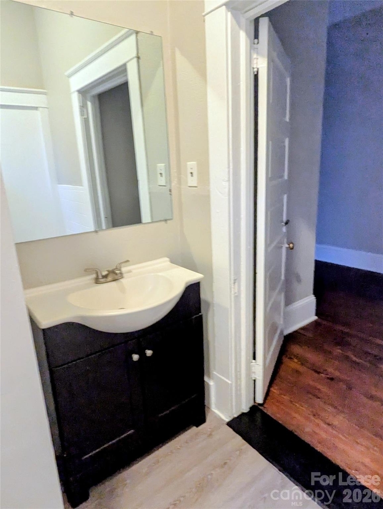 936 W Front Street - Photo 11