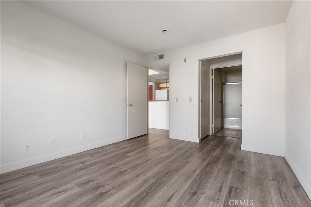 1246 W 30th Street - Photo 0