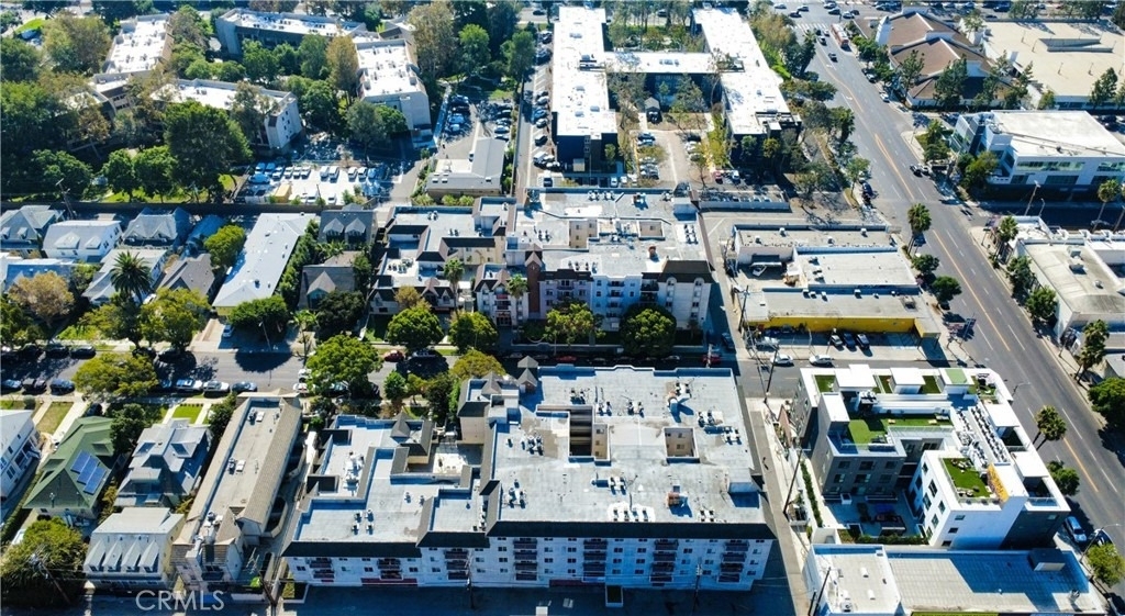 1246 W 30th Street - Photo 30