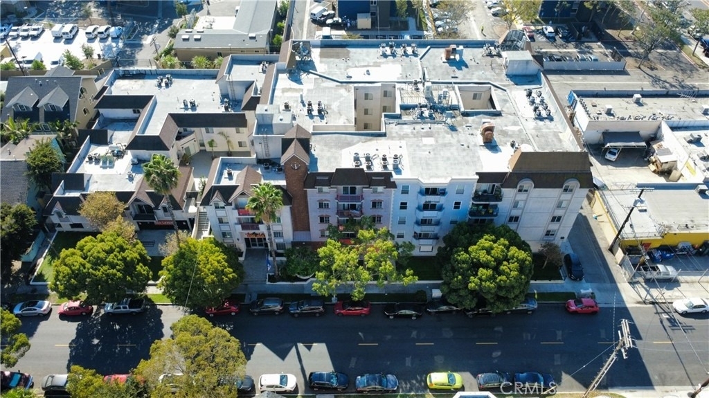 1246 W 30th Street - Photo 17