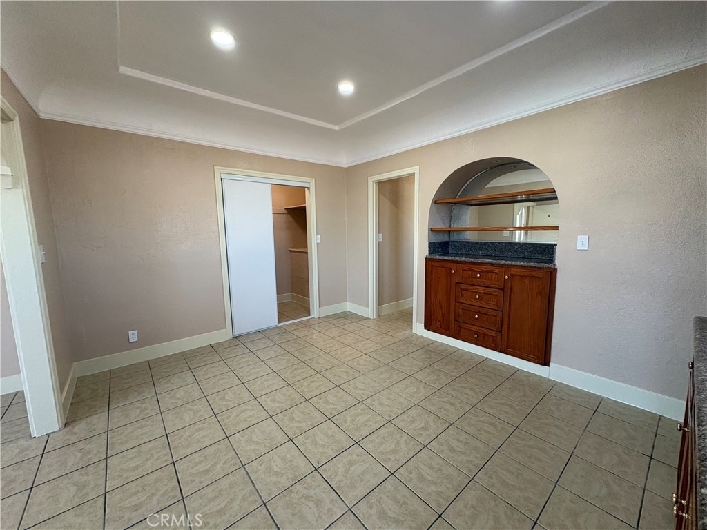 1156 E 17th - Photo 9
