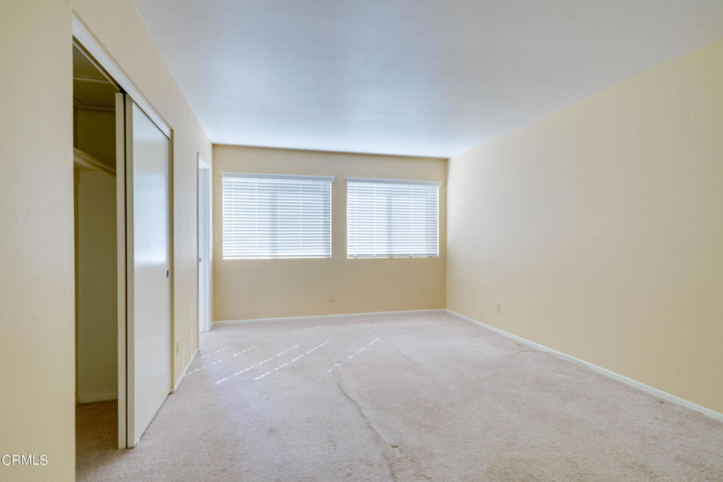 747 E California Boulevard - Photo 17