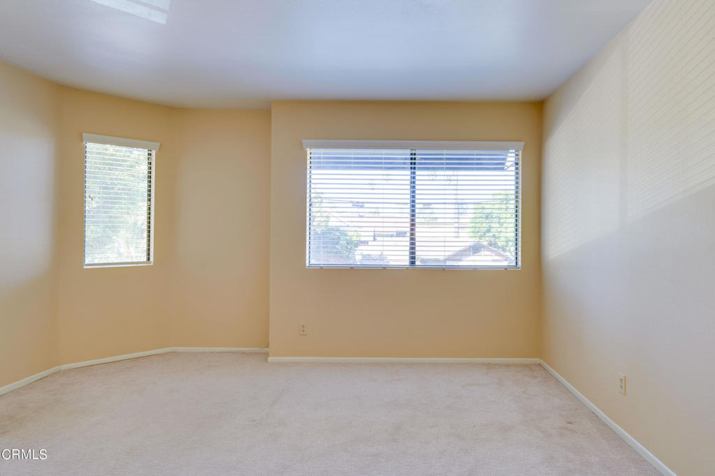 747 E California Boulevard - Photo 13