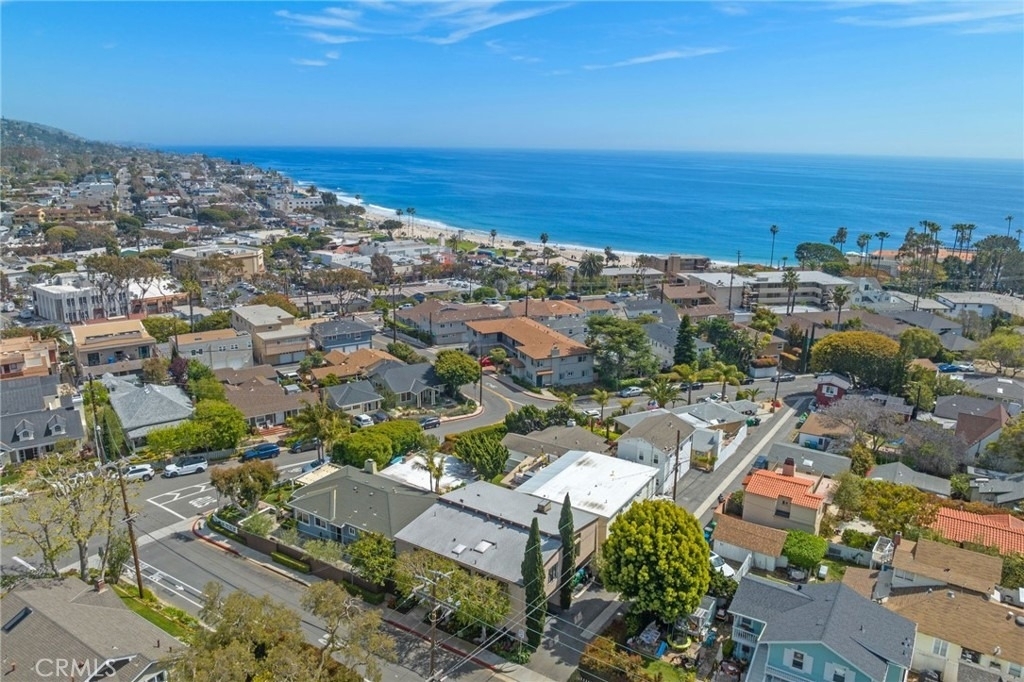 215 Monterey - Photo 7