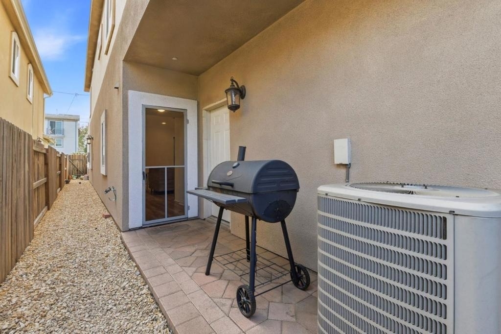 6016 Fair Avenue - Photo 18