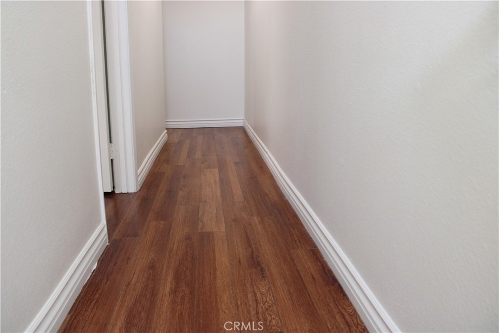 260 E Beverly Boulevard - Photo 8