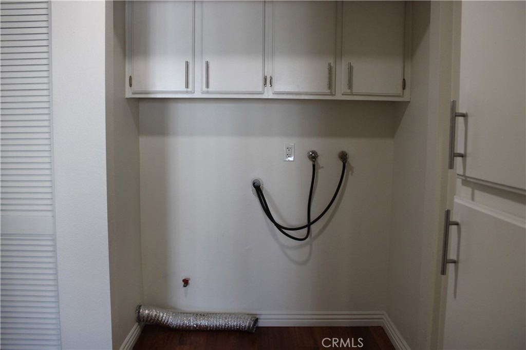 260 E Beverly Boulevard - Photo 11