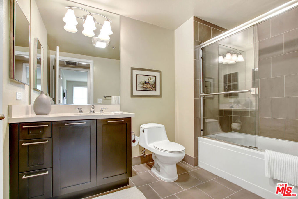 589 Americana Way - Photo 9