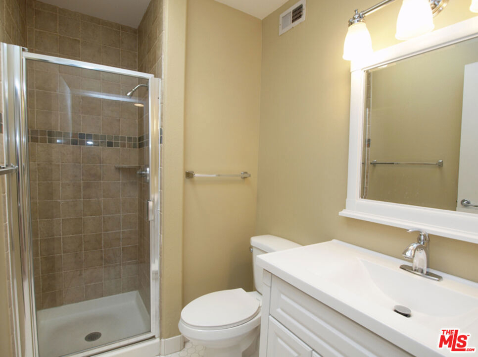 10627 Moorpark Street - Photo 13
