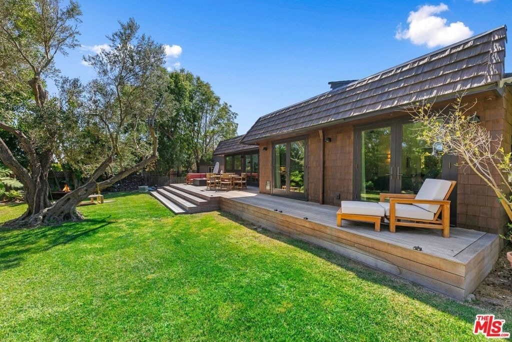 7038 Dume Drive - Photo 39