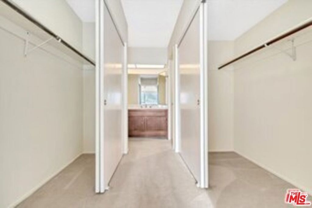 2909 Arizona Avenue - Photo 17