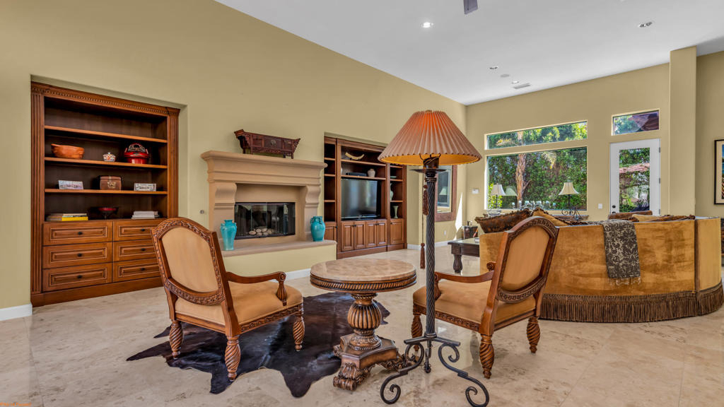 46710 Bradshaw - Photo 3