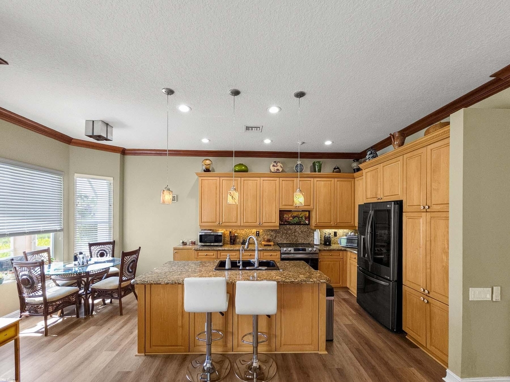 5058 Glenville Drive - Photo 15