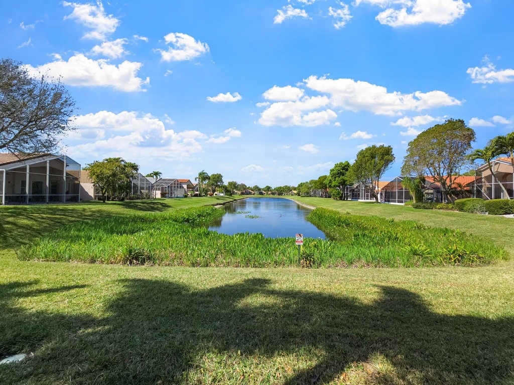 5058 Glenville Drive - Photo 40