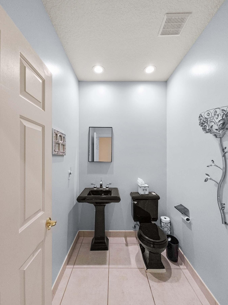 5058 Glenville Drive - Photo 33
