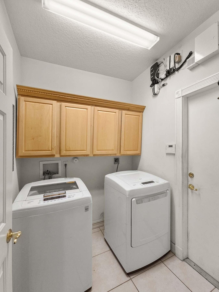 5058 Glenville Drive - Photo 34