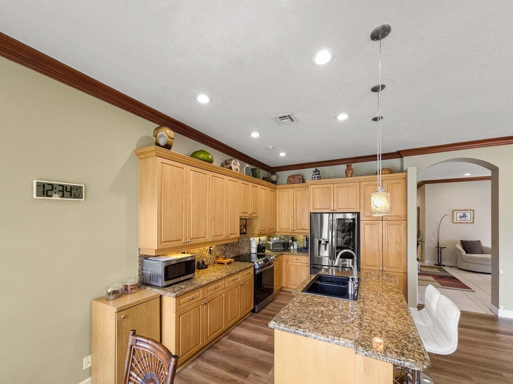 5058 Glenville Drive - Photo 16
