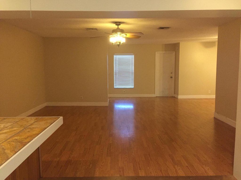22447 Sw 56th Avenue - Photo 1