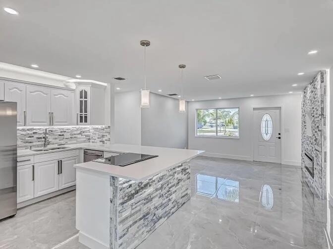 855 Date Palm Drive - Photo 0