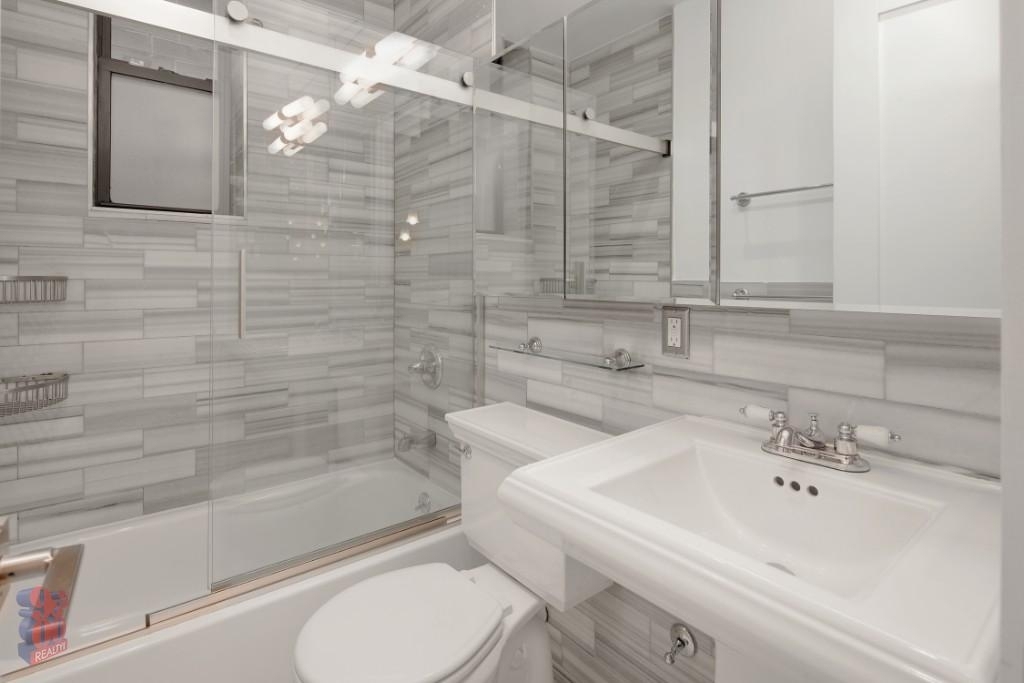 219 East 23rd Street - Photo 10